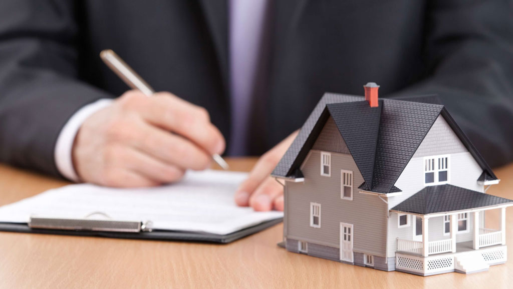 How to Become a Property Investor:  5 Proven Tips